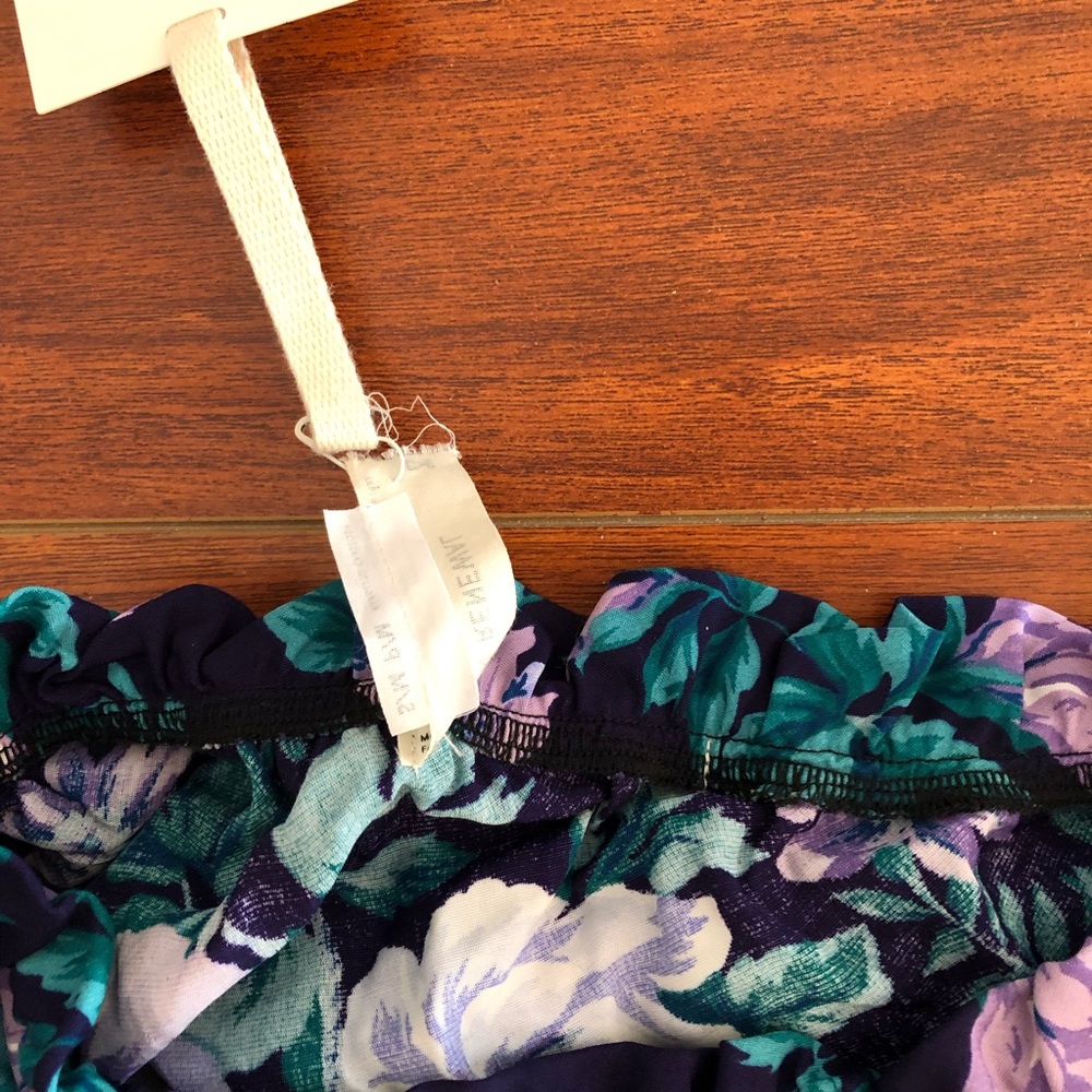 Urban Renewal Floral Print Off The Shoulder Crop Top - Picture 11 of 11